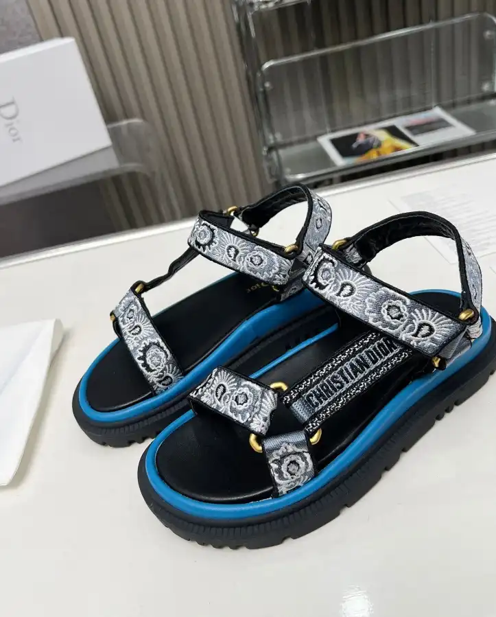 hype Christian Dior Sandals