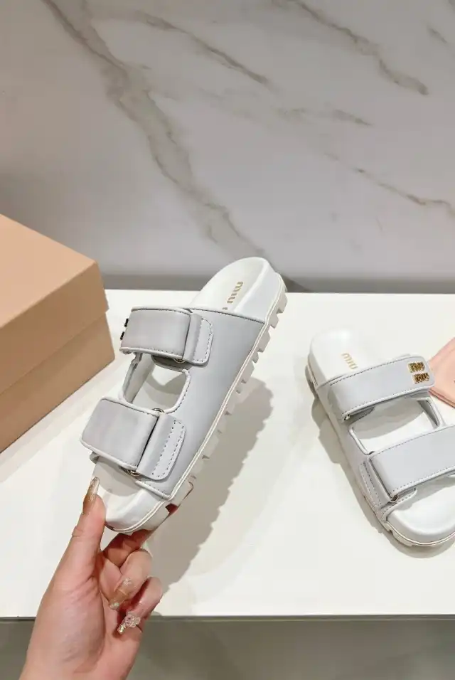 hype Miu Miu Sandals