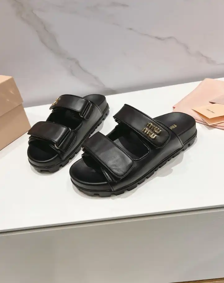 hype Miu Miu Sandals