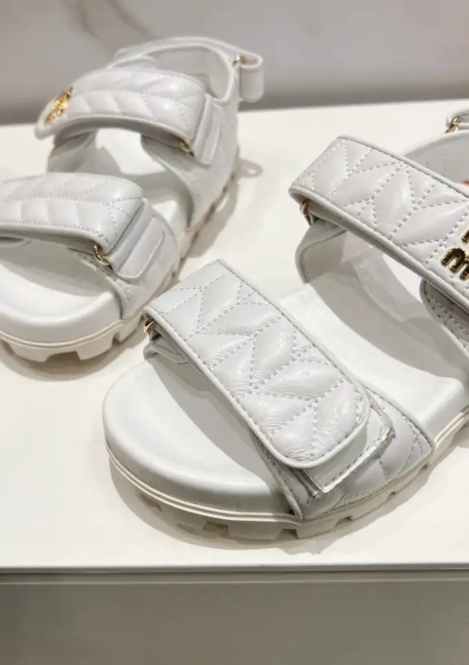 hype Miu Miu Sandals