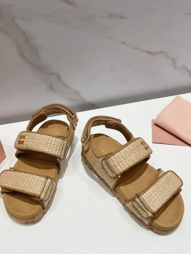 hype Miu Miu Sandals