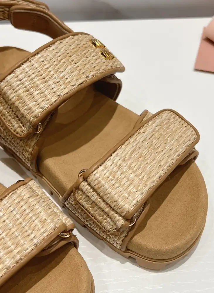 hype Miu Miu Sandals