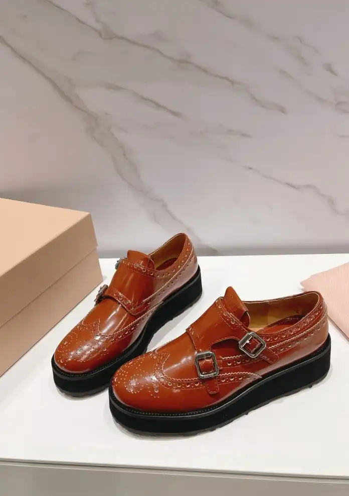 hype Miu Miu Leather Shoes