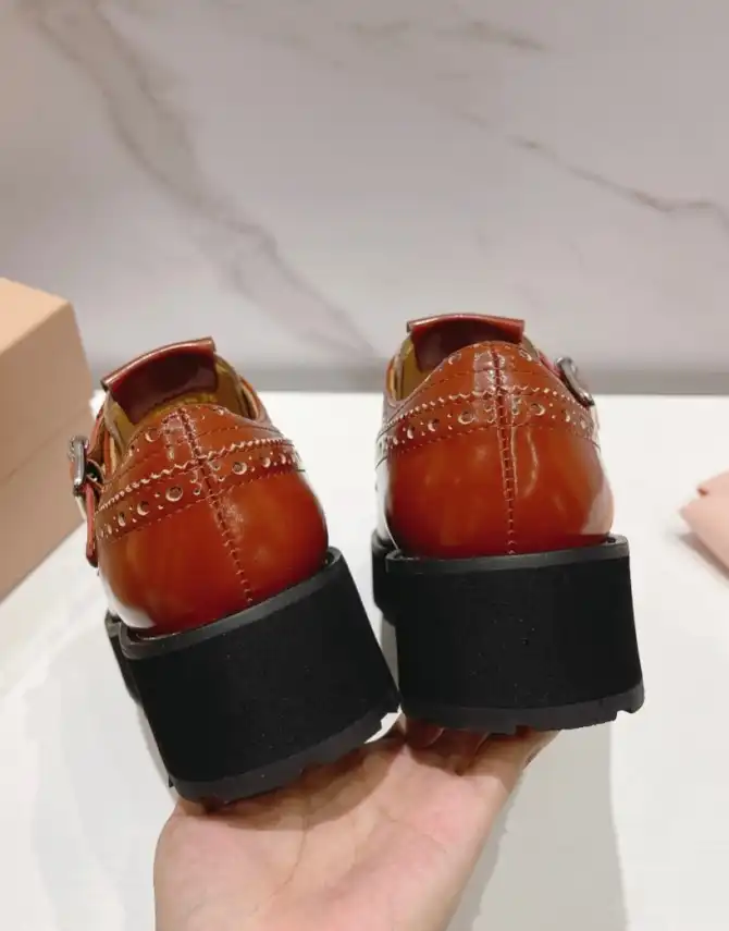 hype Miu Miu Leather Shoes