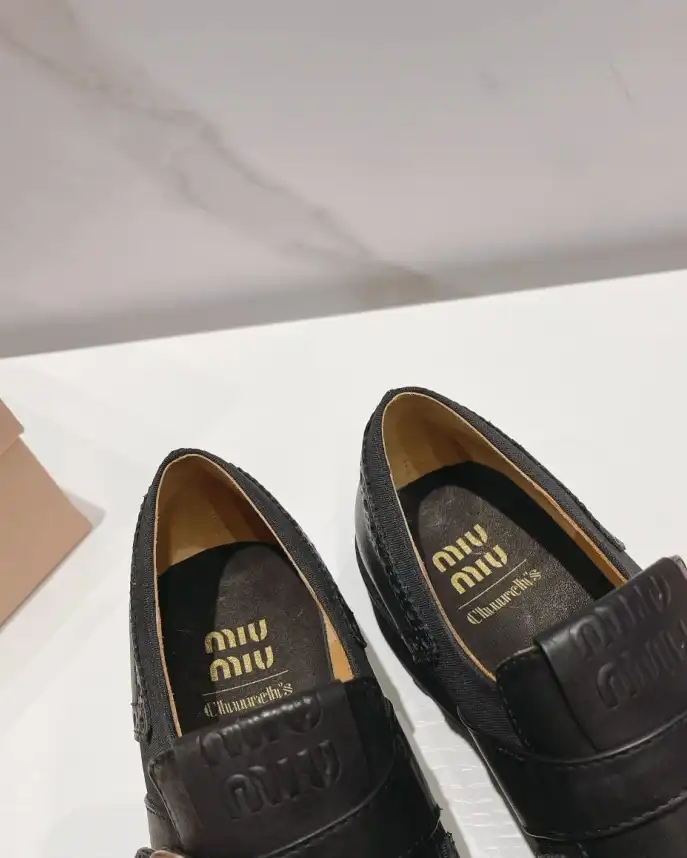 hype Miu Miu Leather Shoes