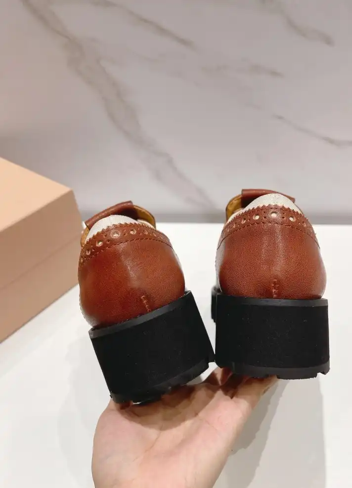 hype Miu Miu Leather Shoes