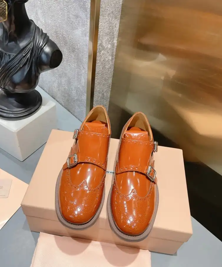 hype Miu Miu Leather Shoes