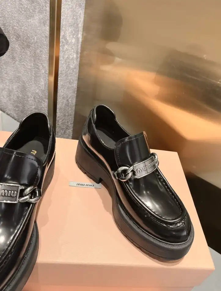 hype Miu Miu Leather Shoes