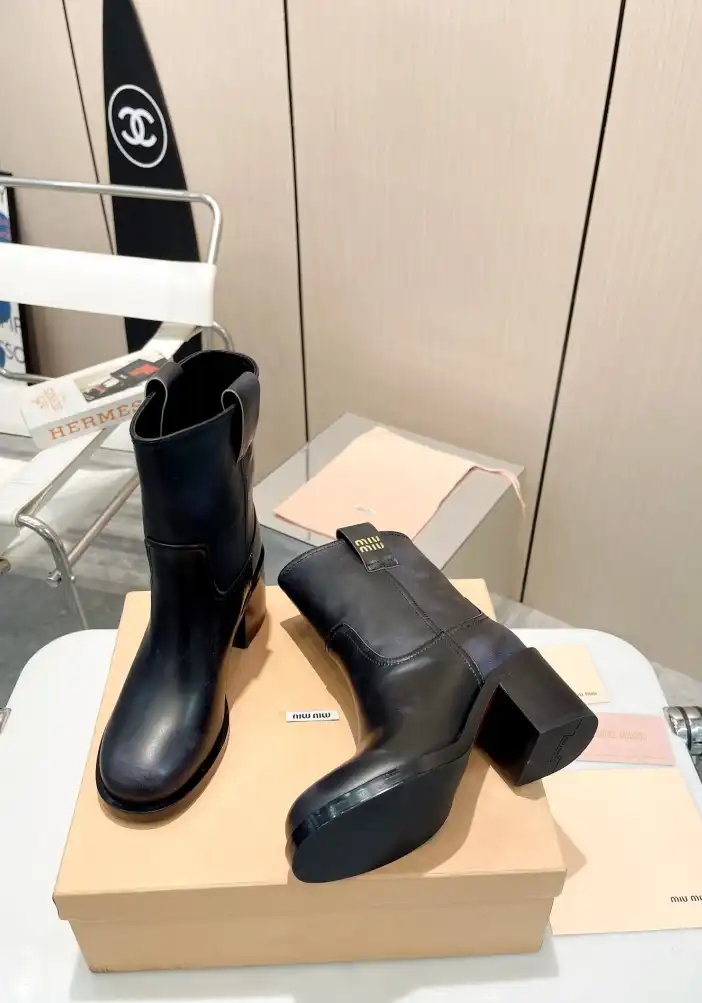 hype Miu Miu Boots