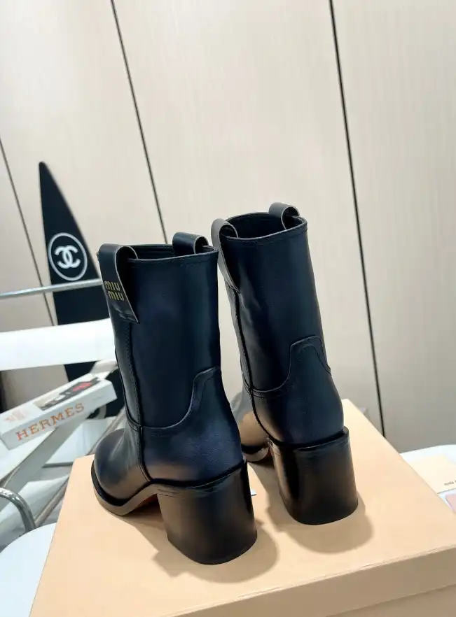 hype Miu Miu Boots