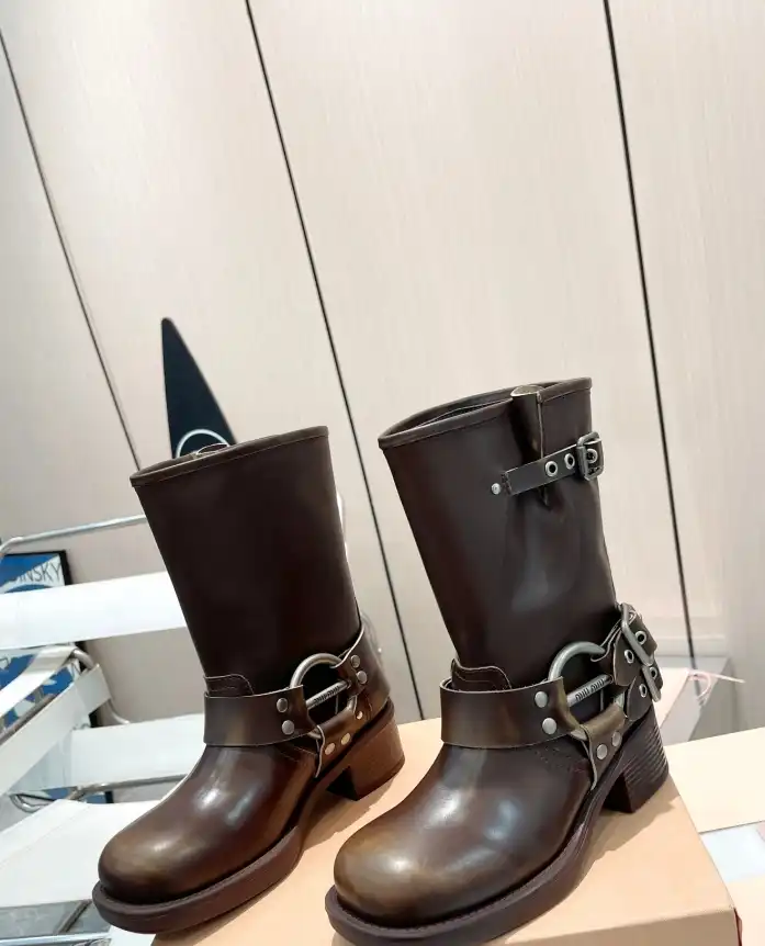 hype Miu Miu Boots