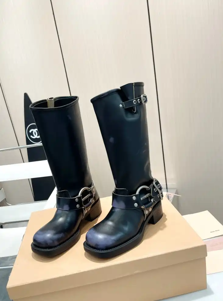 hype Miu Miu Boots