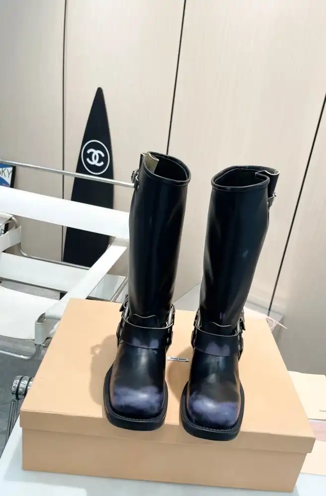 hype Miu Miu Boots