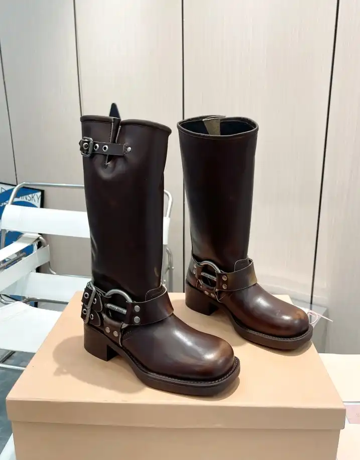 hype Miu Miu Boots