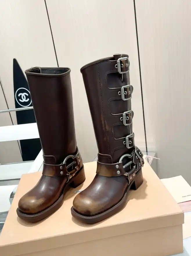 hype Miu Miu Boots