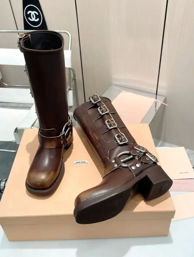 hype Miu Miu Boots