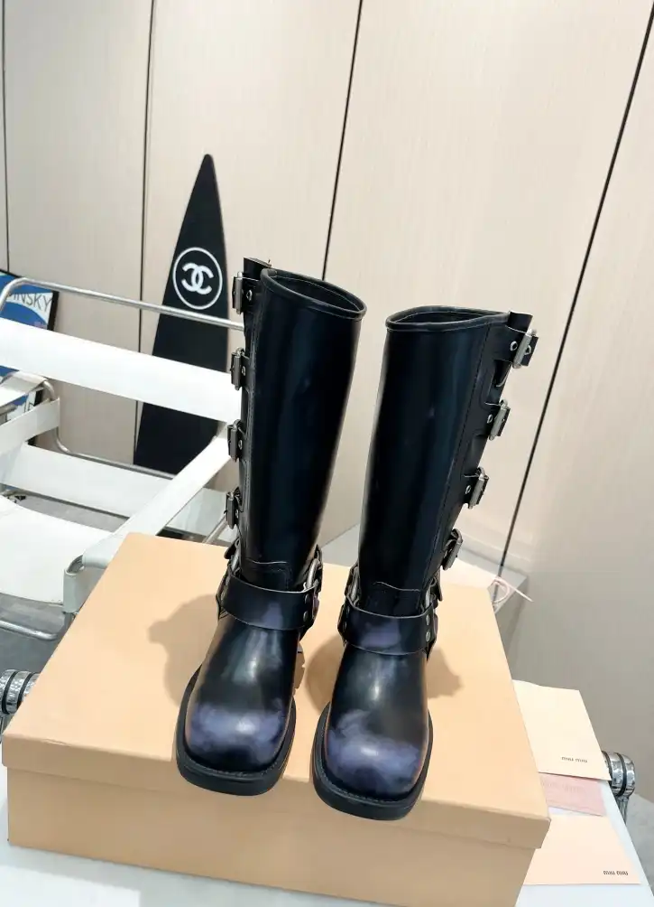 hype Miu Miu Boots