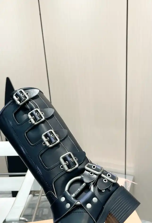 hype Miu Miu Boots