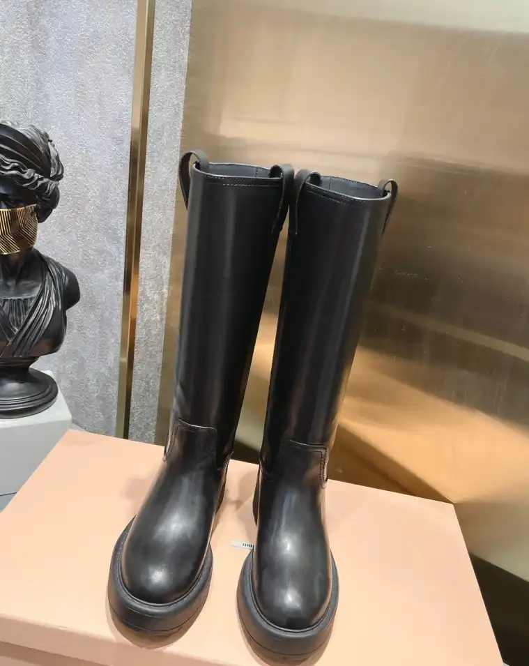 hype Miu Miu Boots