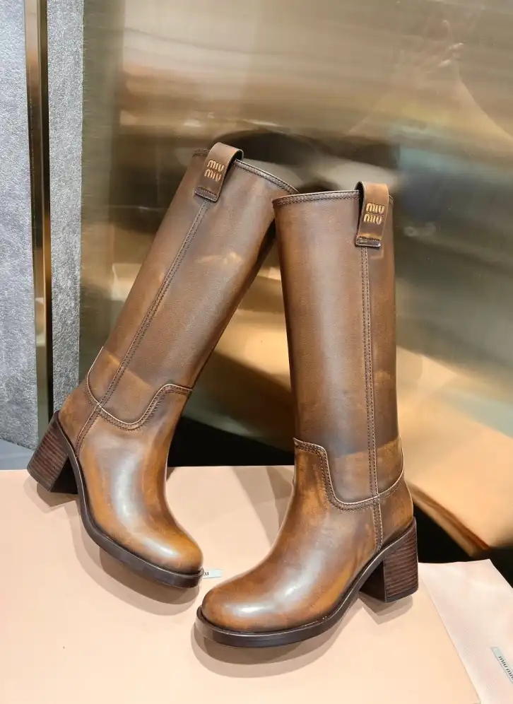 hype Miu Miu Boots