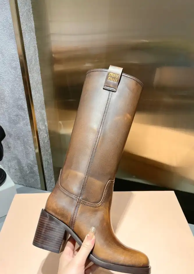 hype Miu Miu Boots