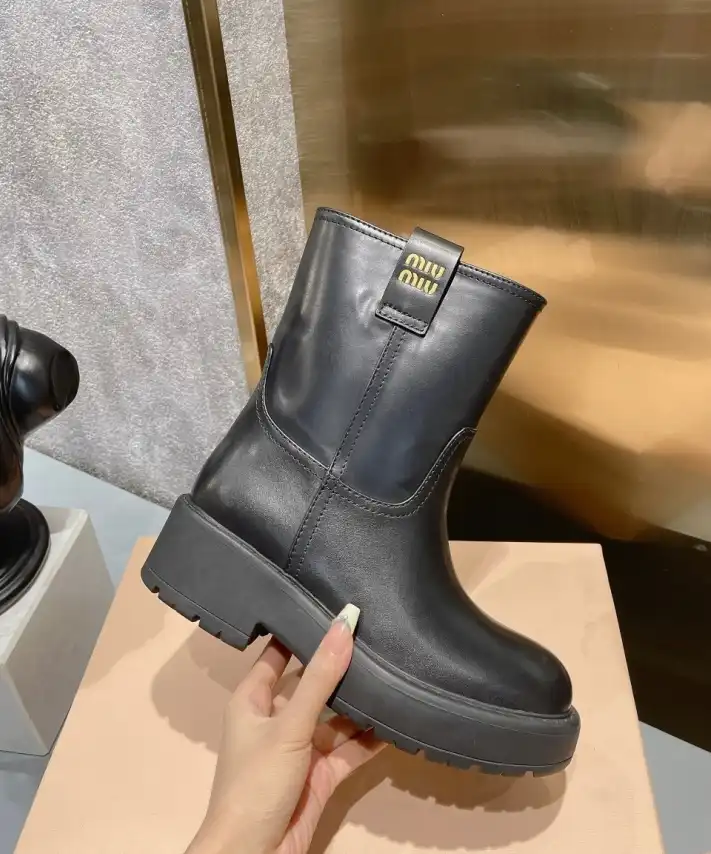 hype Miu Miu Boots