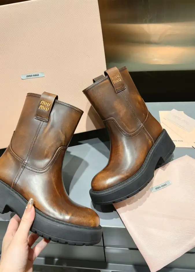 hype Miu Miu Boots