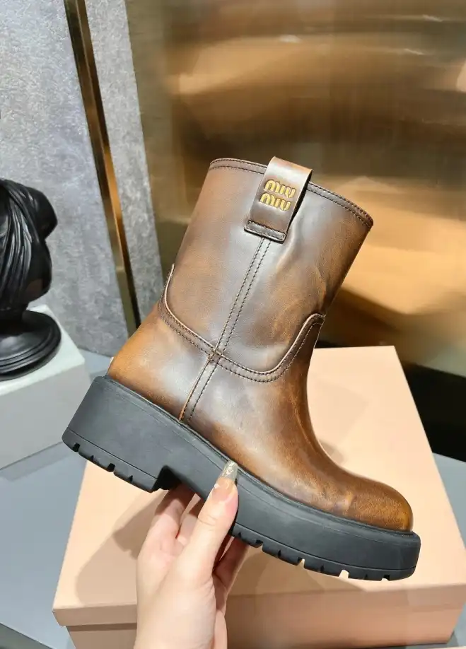 hype Miu Miu Boots