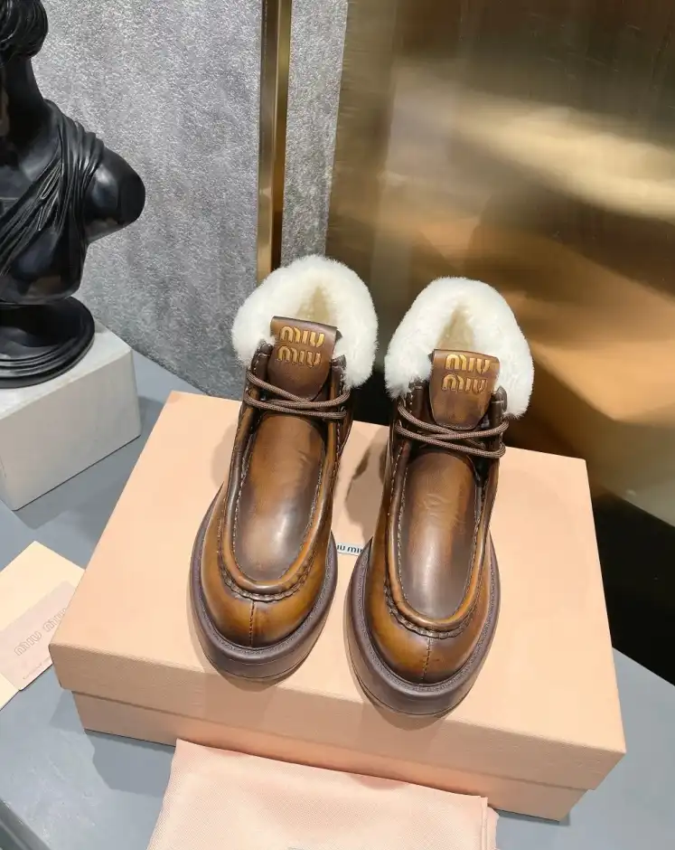 hype Miu Miu Boots