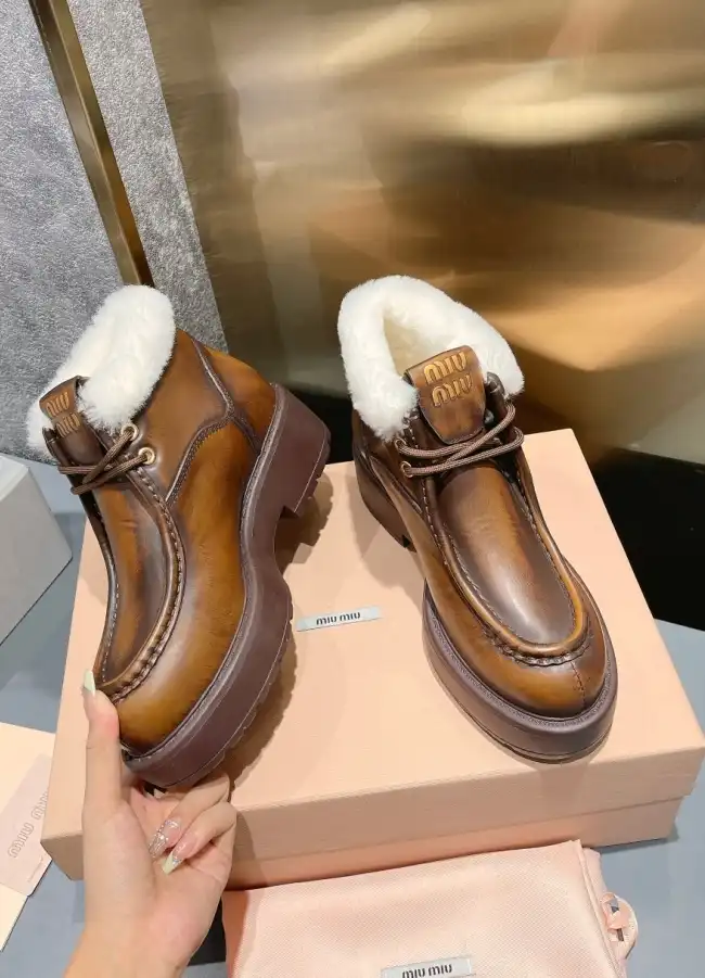 hype Miu Miu Boots