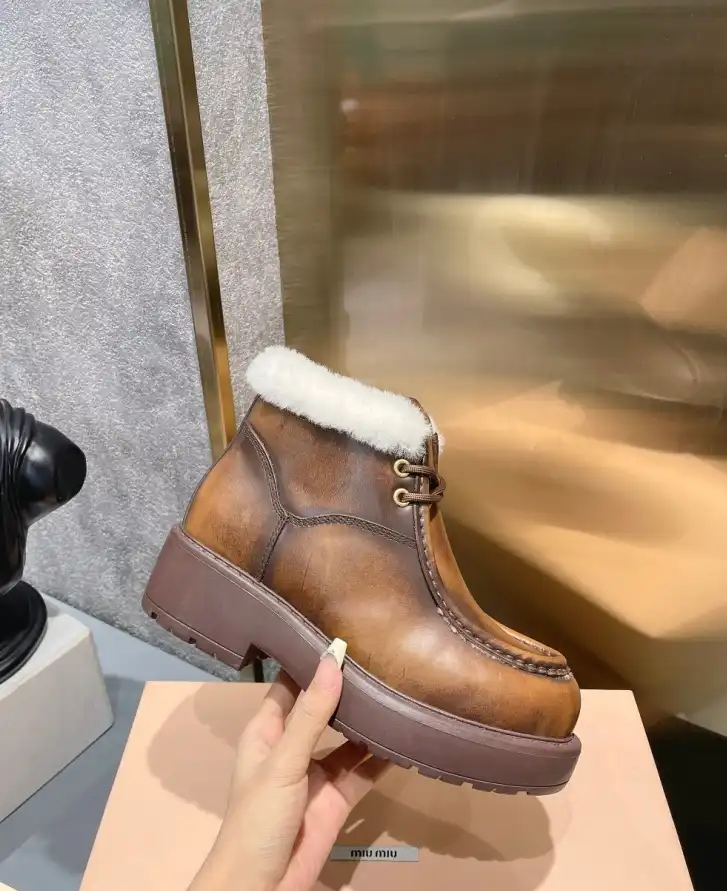 hype Miu Miu Boots