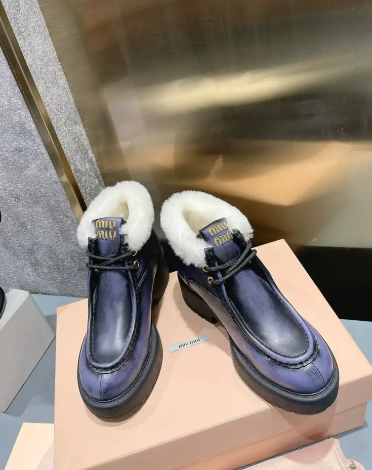 hype Miu Miu Boots