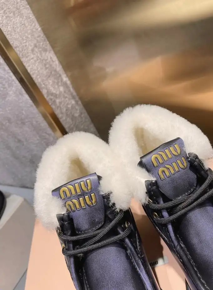 hype Miu Miu Boots