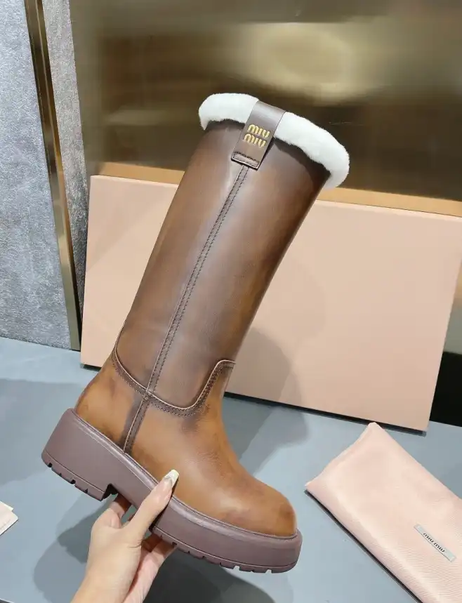 hype Miu Miu Boots