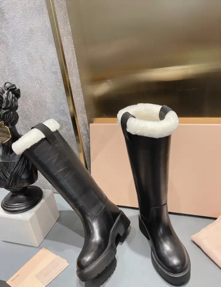 hype Miu Miu Boots