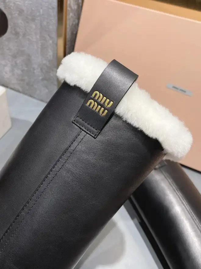 hype Miu Miu Boots