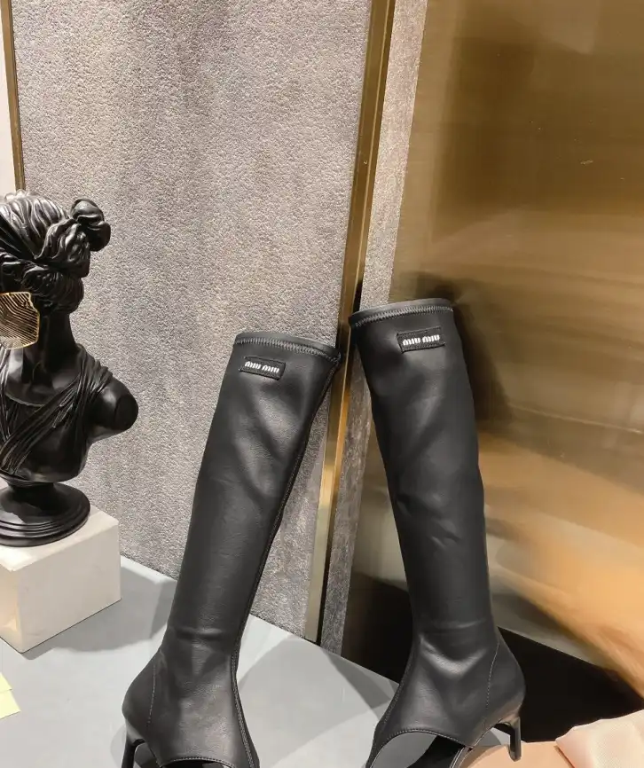 hype Miu Miu Boots