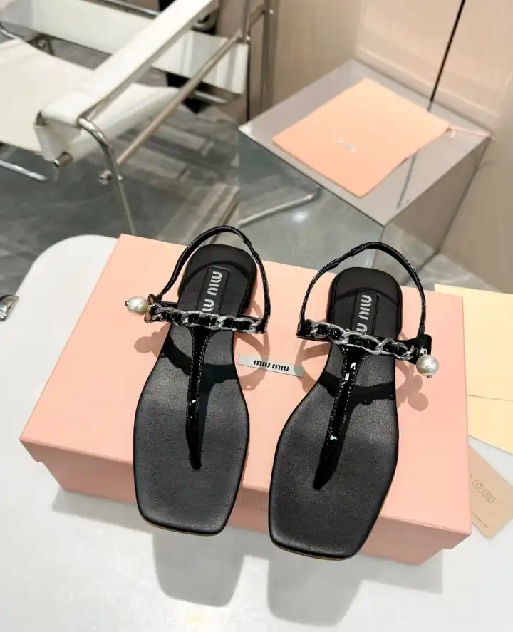 hype Miu Miu Sandals