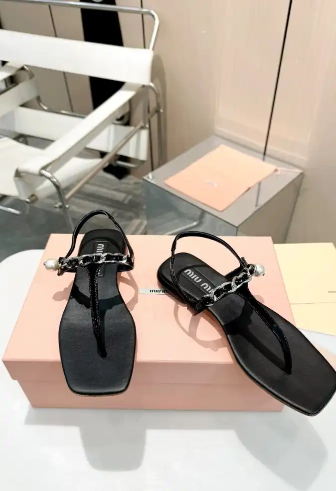 hype Miu Miu Sandals