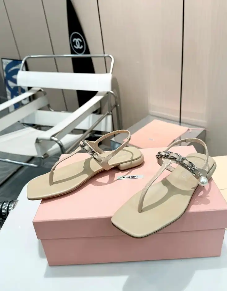 hype Miu Miu Sandals