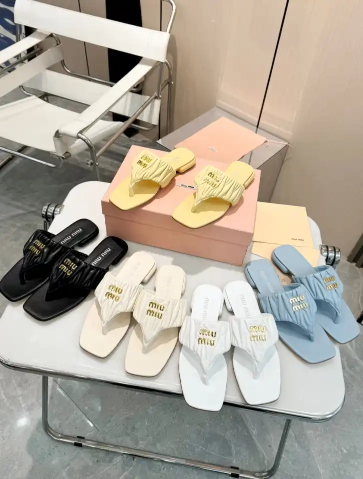 hype Miu Miu Slippers