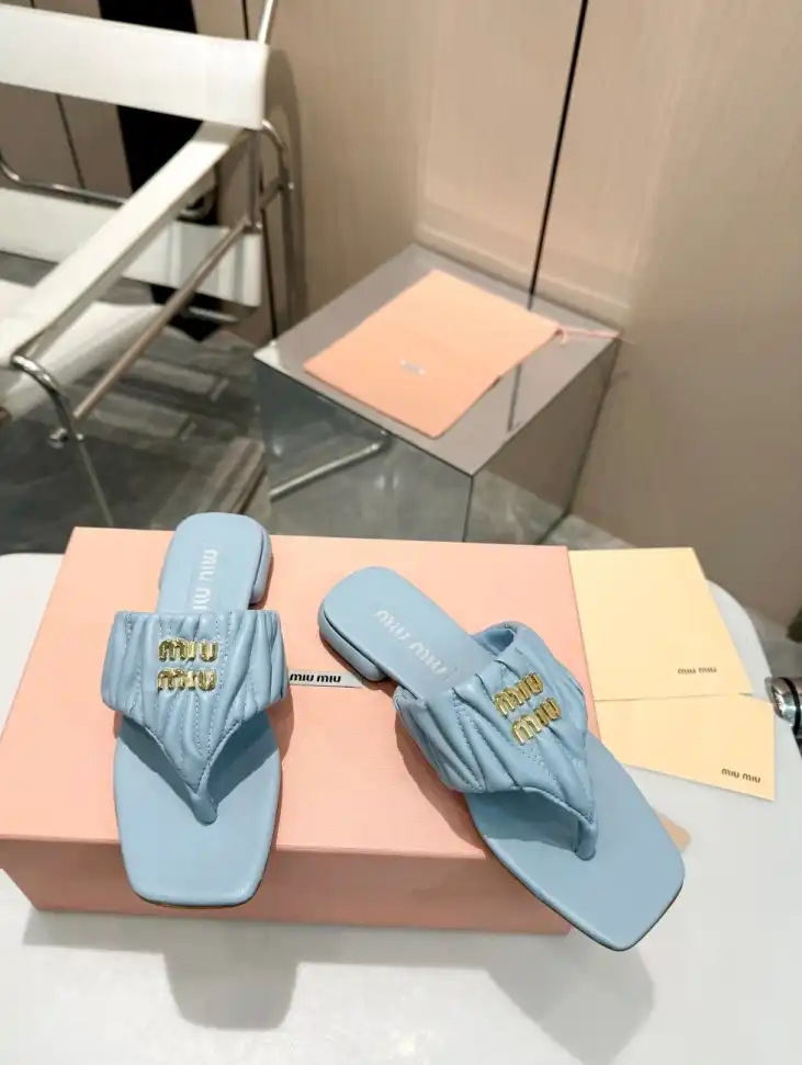 hype Miu Miu Slippers