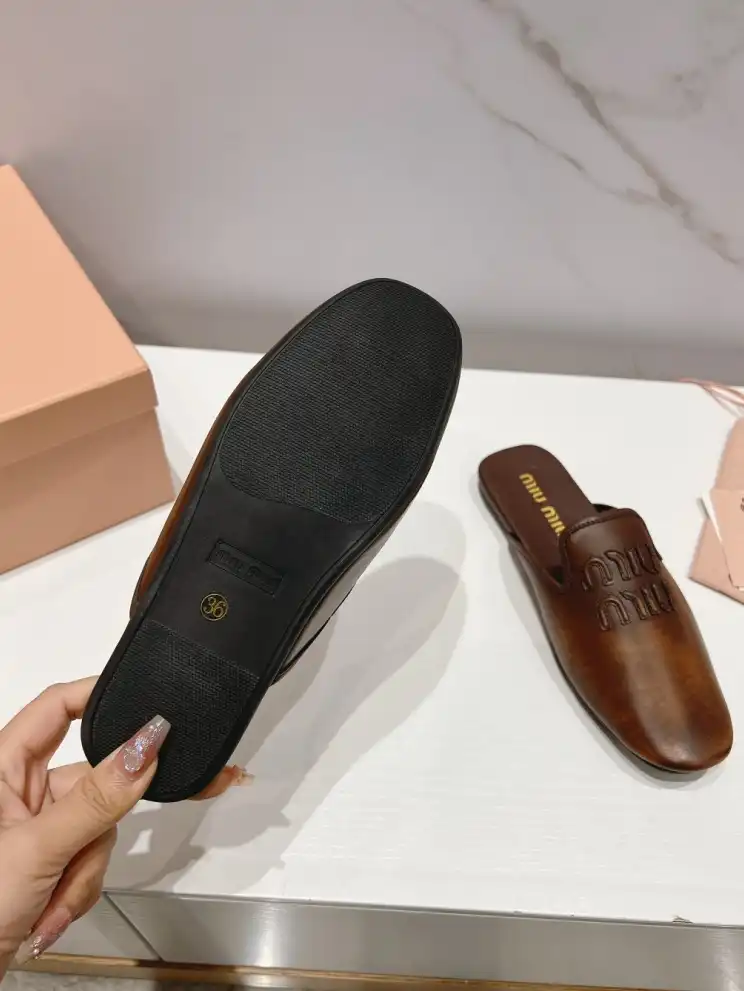 hype Miu Miu Slippers