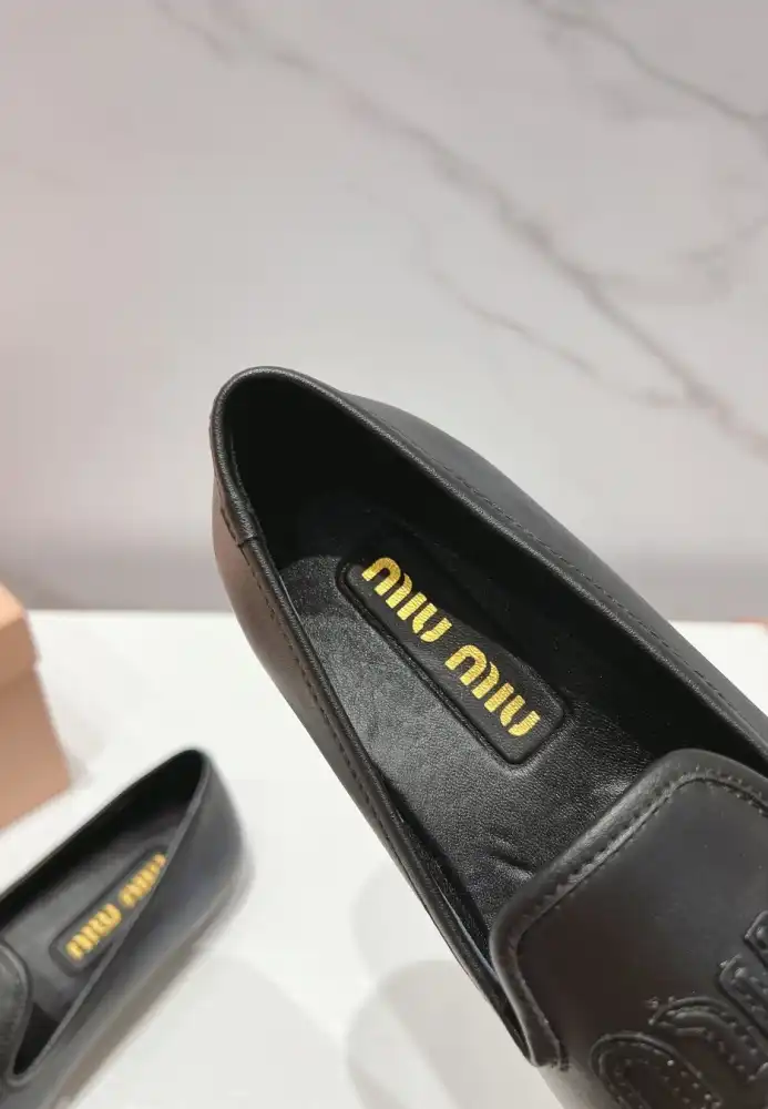 hype Miu Miu Leather Shoes