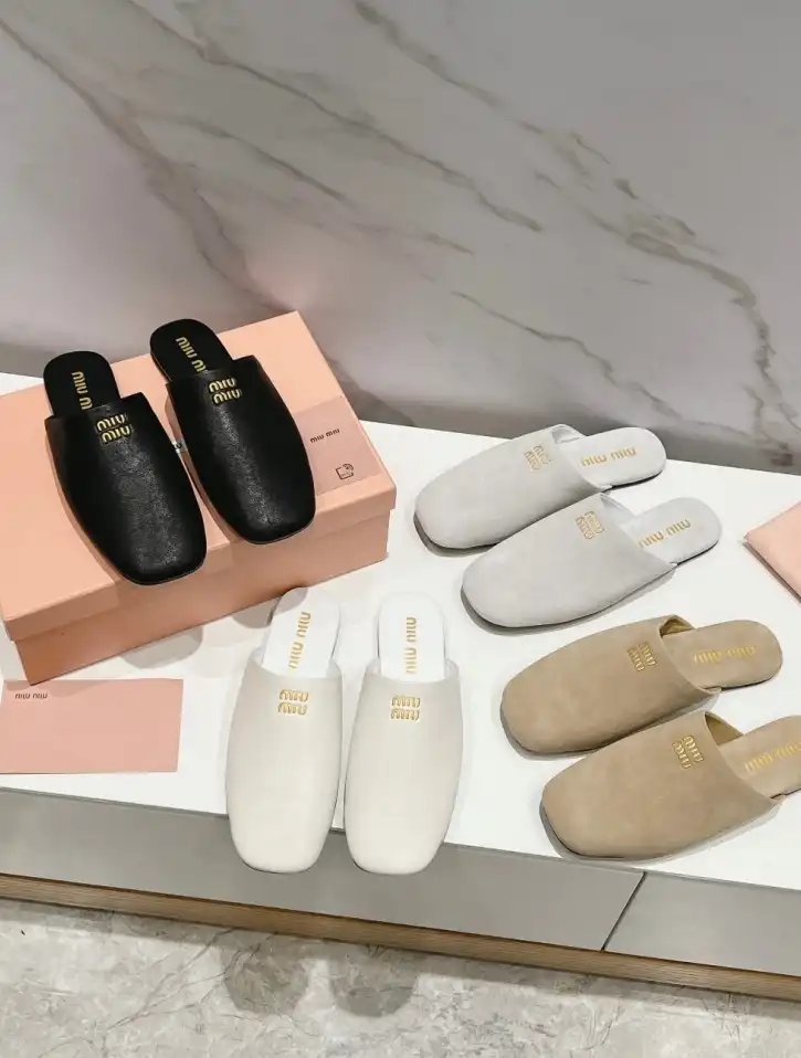 hype Miu Miu Slippers