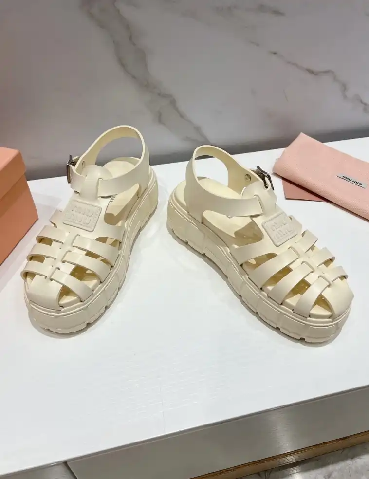 hype Miu Miu Sandals