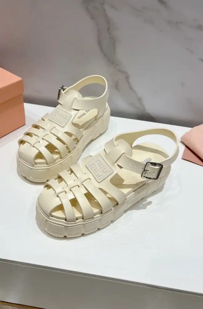 hype Miu Miu Sandals