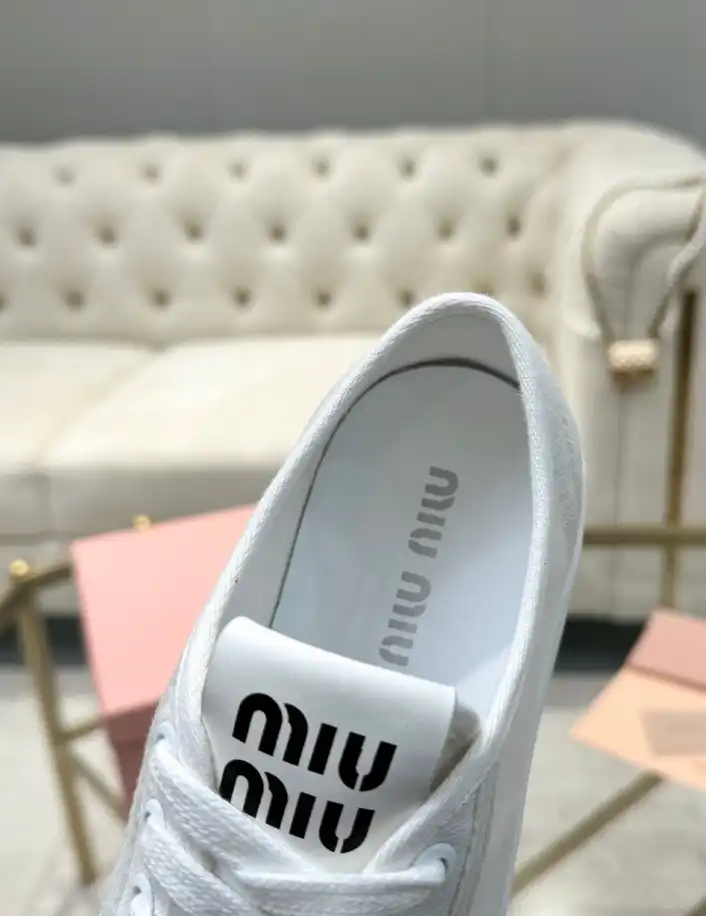 hype Miu Miu Casual Shoes