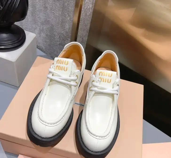 hype Miu Miu Leather Shoes