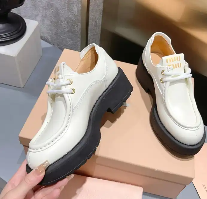 hype Miu Miu Leather Shoes